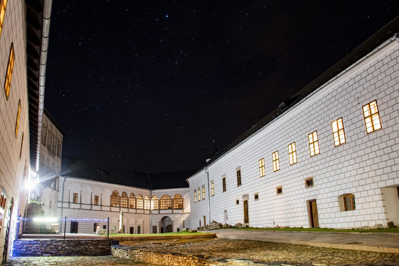 zámek Kolštejn - hotel Chateau Goldenstein Branná Exterior foto